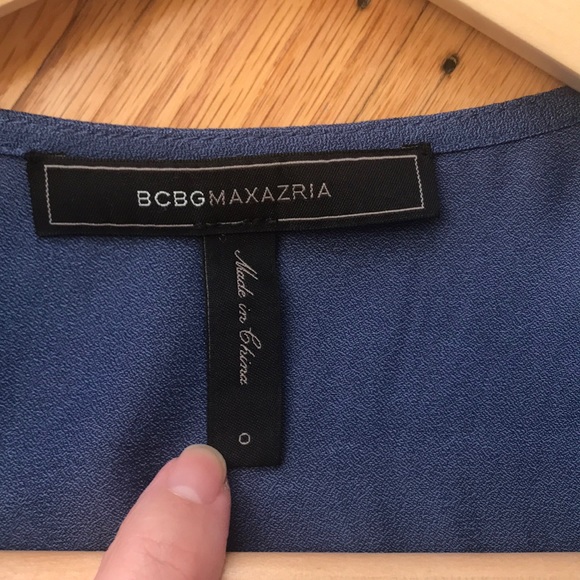 BCBG short sleeve dress - Picture 4 of 7